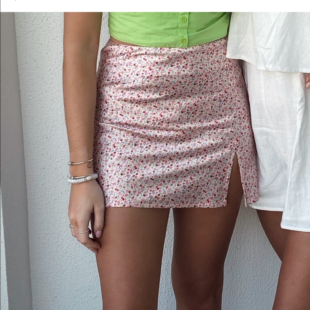 Floral Mini skirt